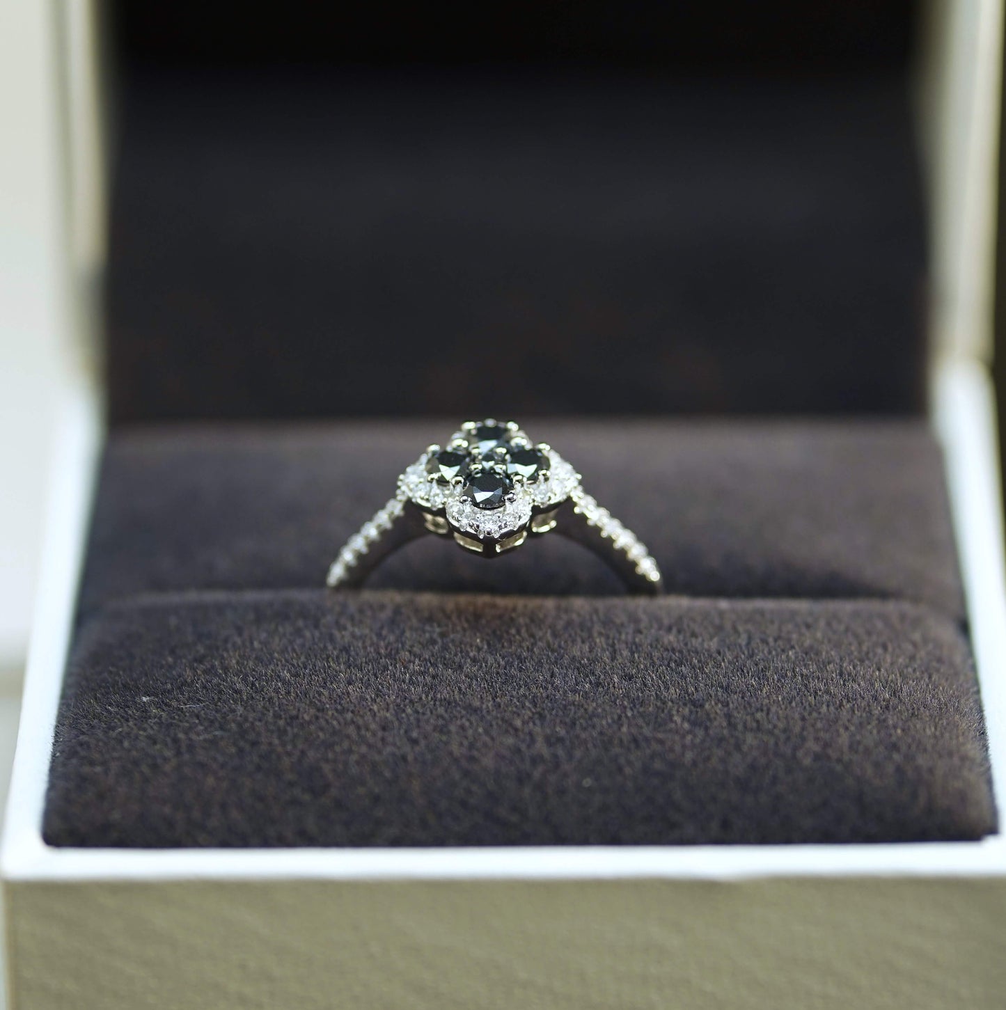 Elegant Clover Leaf Cocktail Ring with Pave Band - Black Moissanite