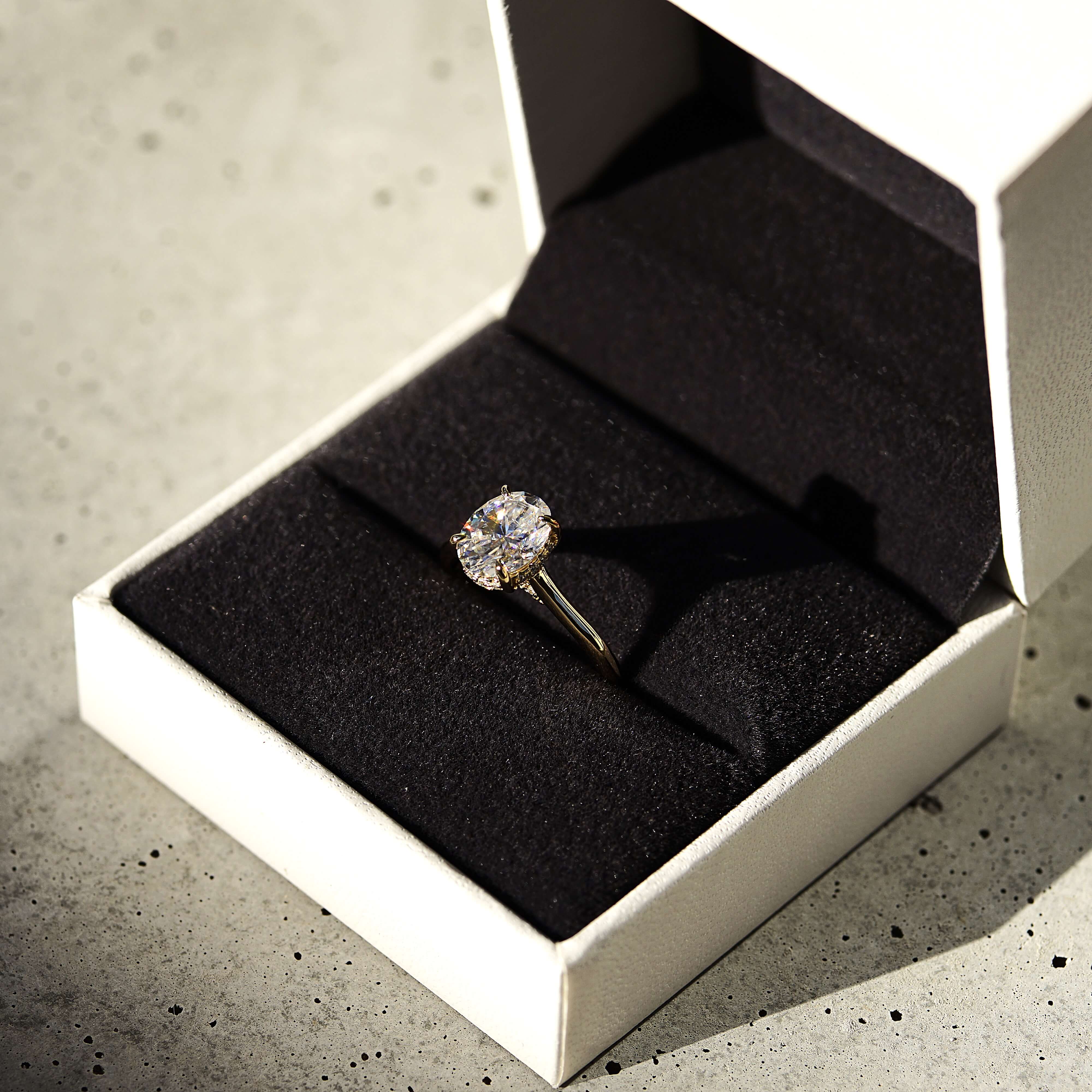 Oval Cut 2 Carat - Solitaire Ring - Hidden Halo - Moissanite | Luxury Collection Aura Diamonds