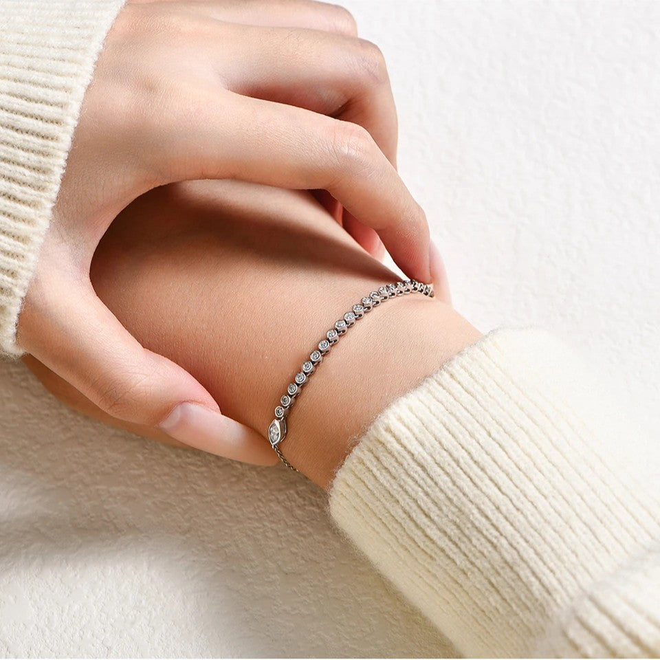 Bezel Tennis Bracelet with Adjustable Chain - Moissanite - 16cm + 5cm Extension