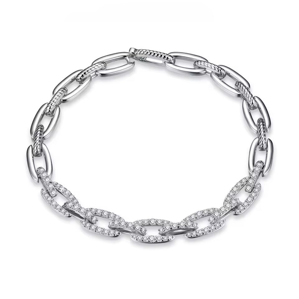 Elegant Kendall Bracelet with Sparkling Moissanite Gemstones - Gold Vermeil Aura Diamonds