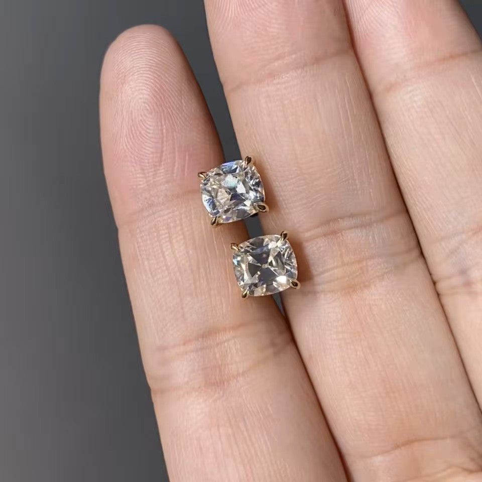 Elegant 4 Carat Weight Cushion-Cut Stud Earrings - 14K 18K Solid Gold - Moissanite | Luxury Collection Aura Diamonds