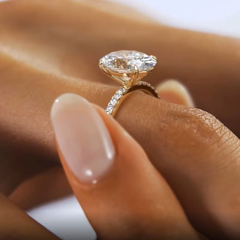 Oval Cut 2.5 Carat - Elongated Oval - Pave Band - Moissanite | Luxury Collection