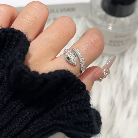 Viper Snake Ring - White Gold 18K Plated Aura Diamonds