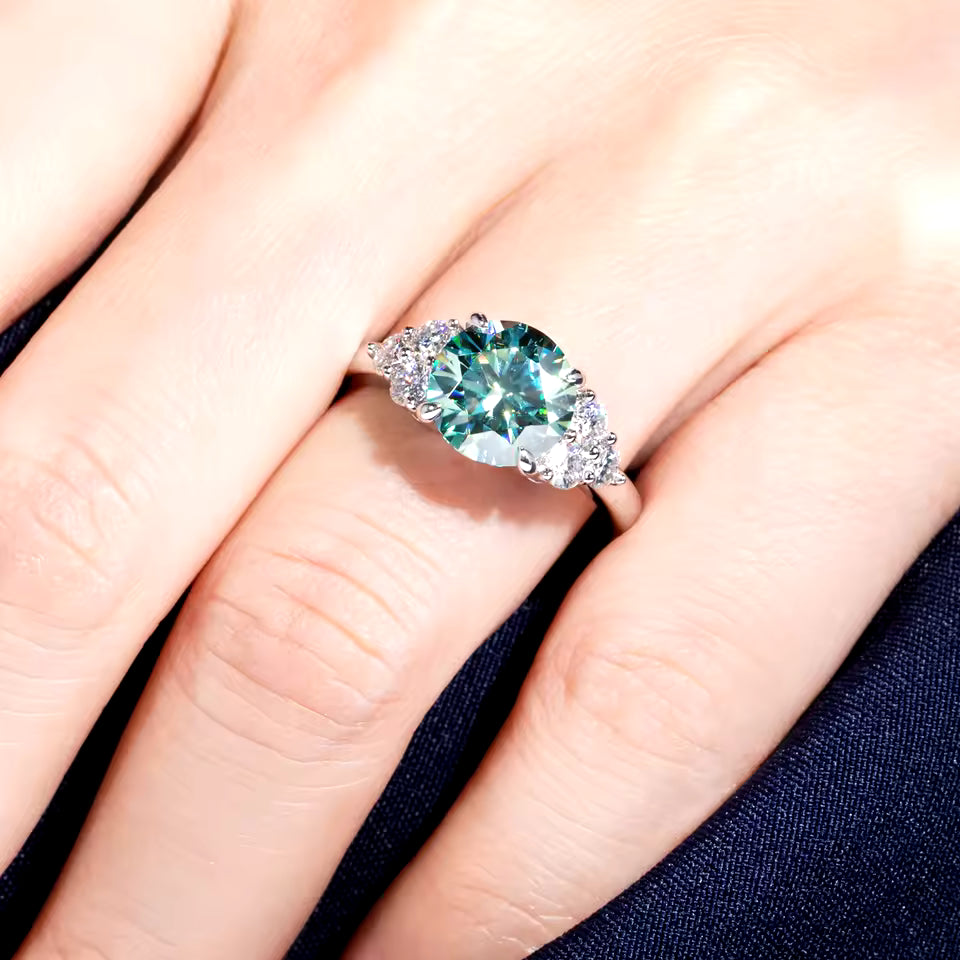 Round Cut 3 Carat Green Moissanite Ring Aura Diamonds