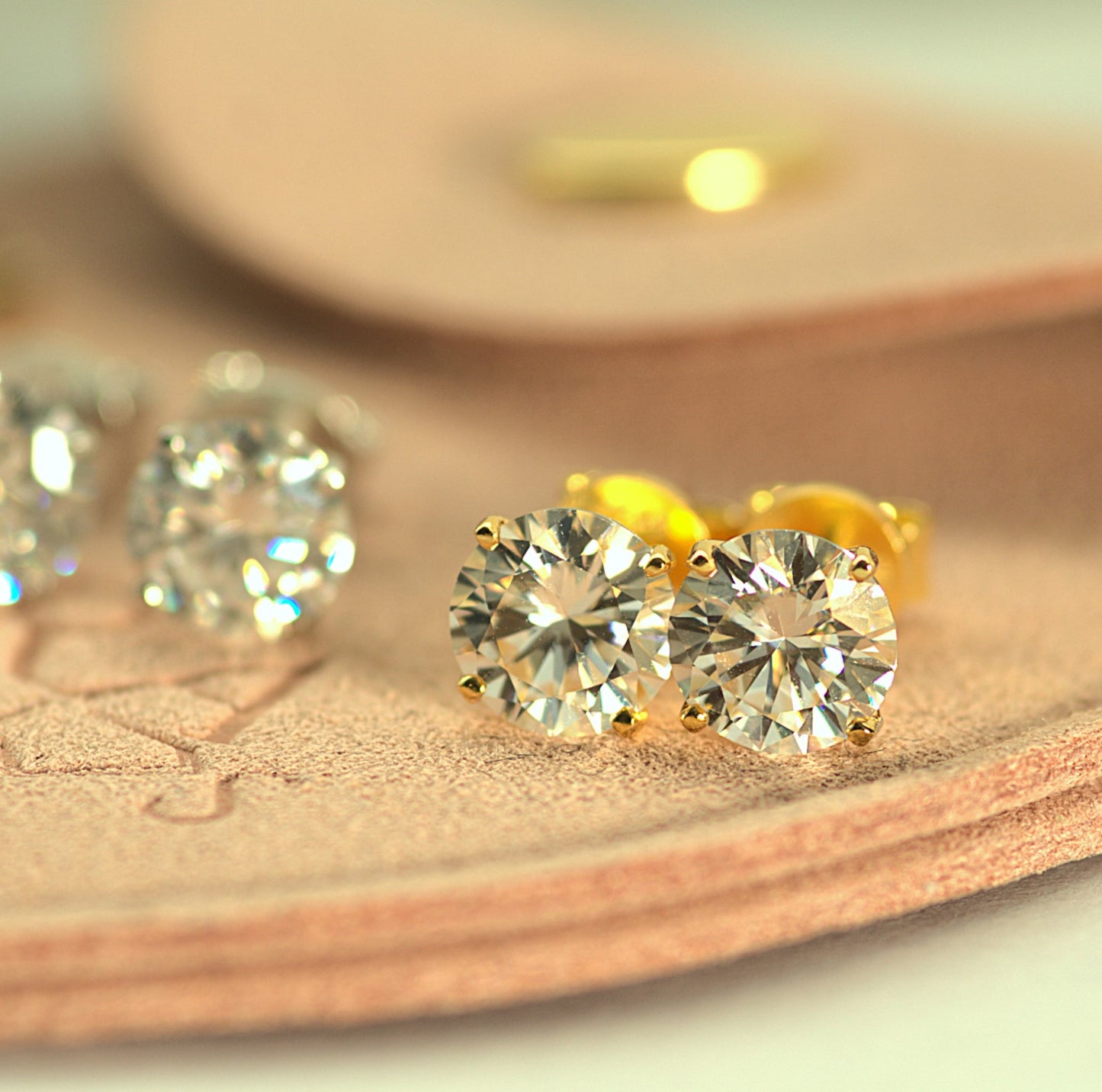 Aura Eternity Stud Earrings - Moissanite