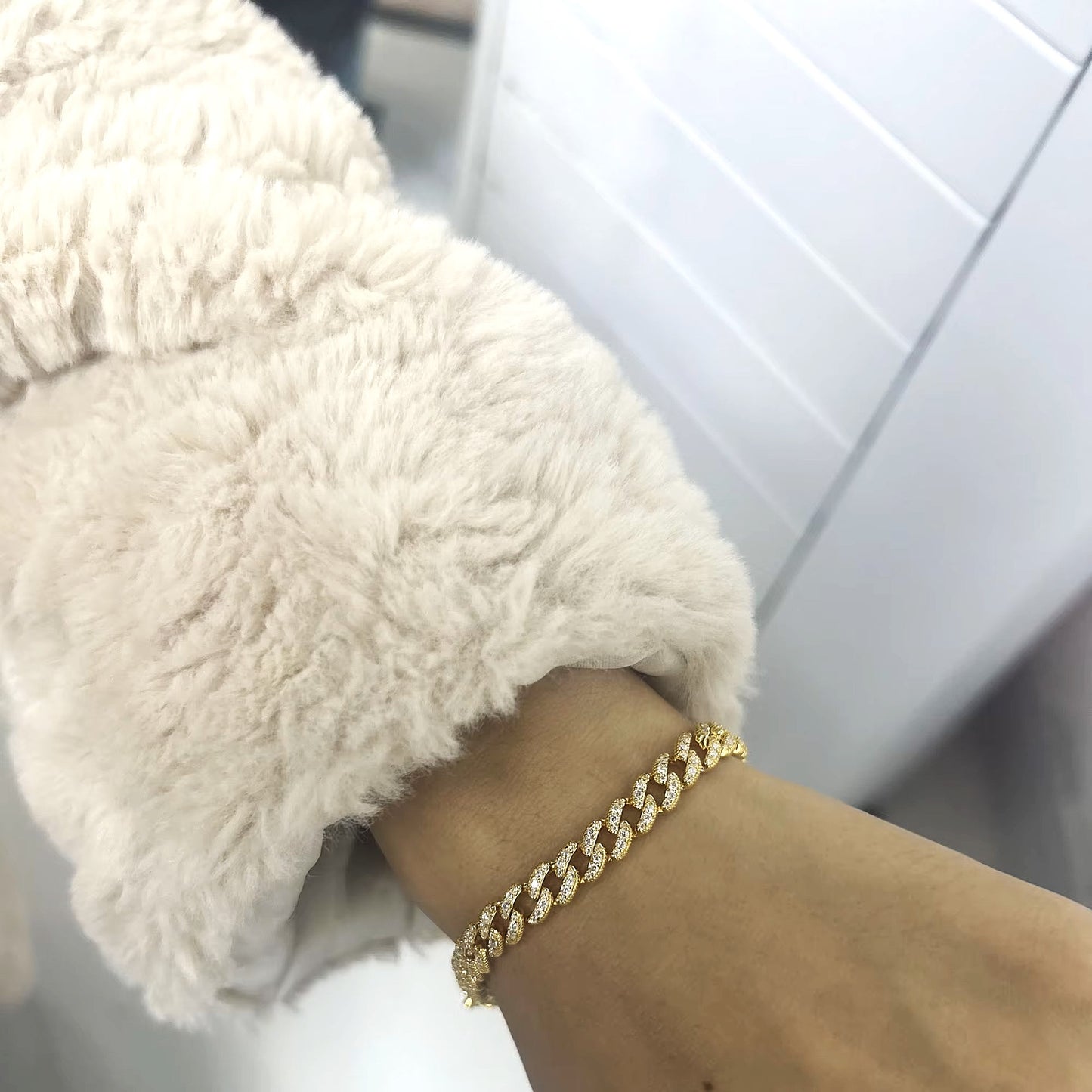 Luxury Cuban-Link Bracelet - Gold/White Gold - Moissanite