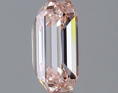 Intense Pink 1.7 Carat Emerald Cut - VVS2 | Loose Lab Grown Diamond for Engagement Ring | IGI Certified Aura Diamonds