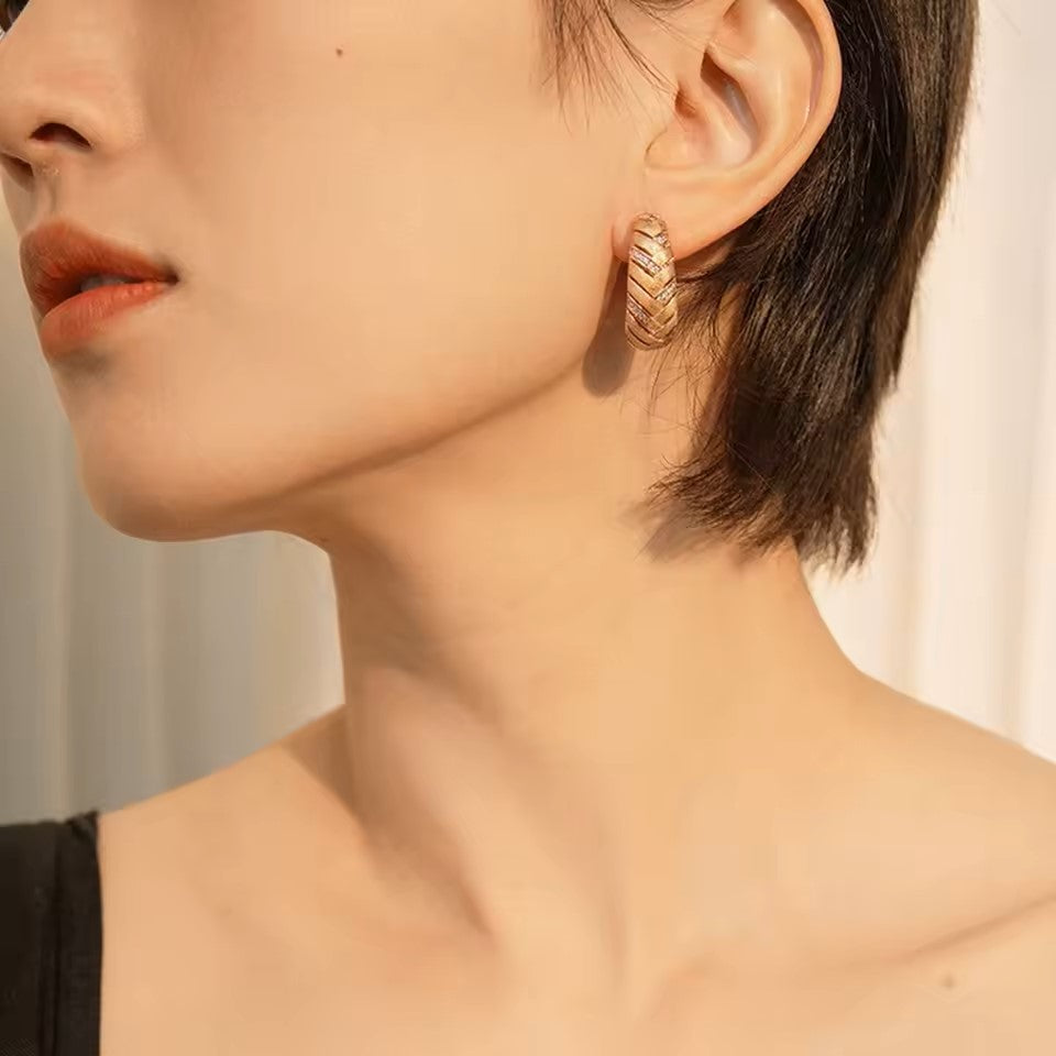 Luxury Alexis Hoop Earrings - Gold Vermeil Aura Diamonds