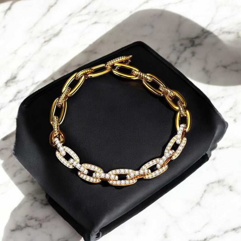 Elegant Kendall Bracelet with Sparkling Moissanite Gemstones - Gold Vermeil Aura Diamonds