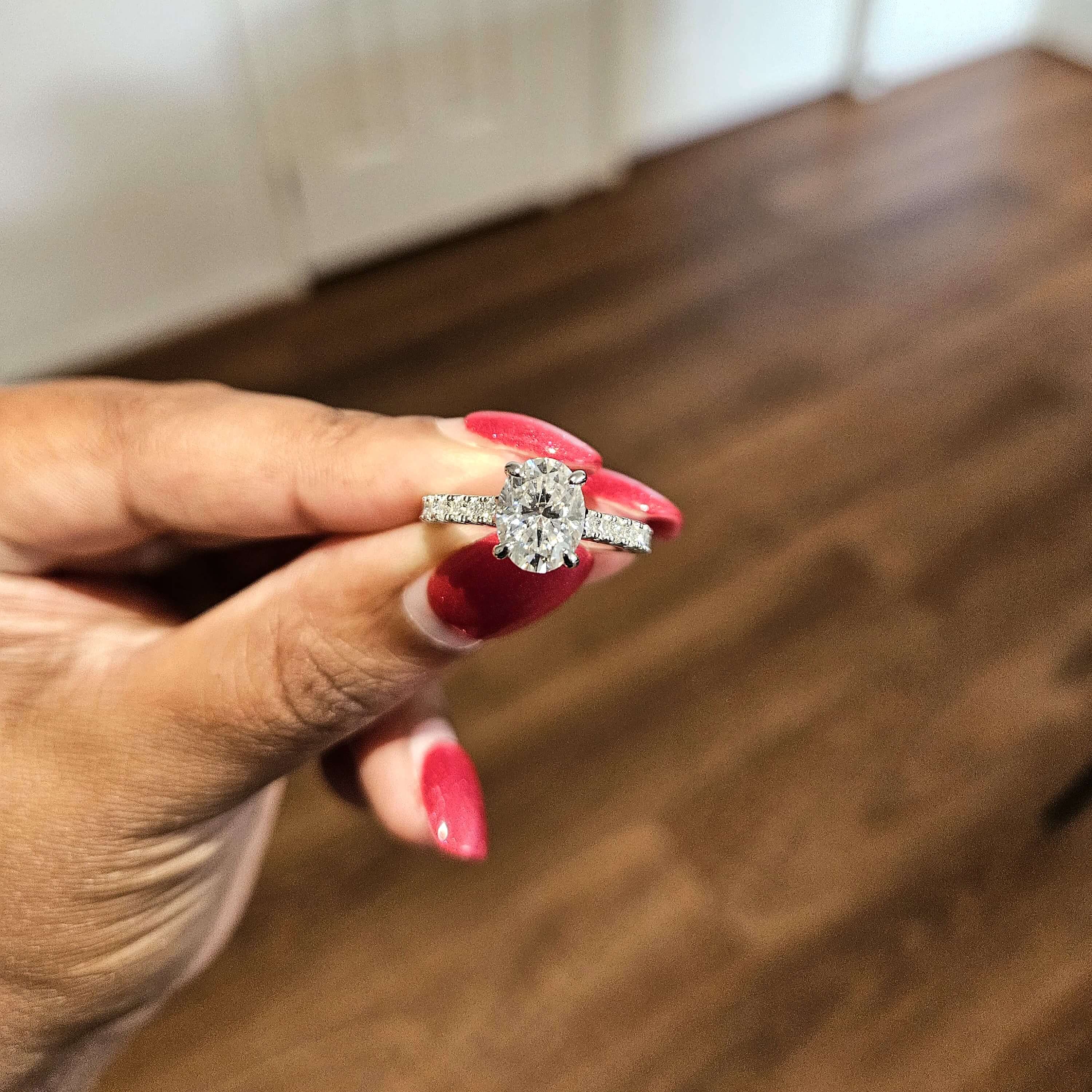 Elegant 2 Carat/3 Carat Oval Pavé Ring Aura Diamonds