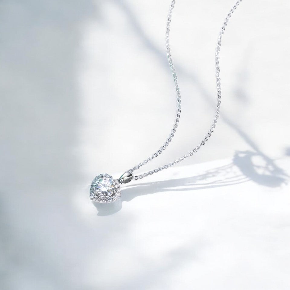 Elegant Heart Pendant with Chain - 1CT Moissanite (Rhodium Plated)