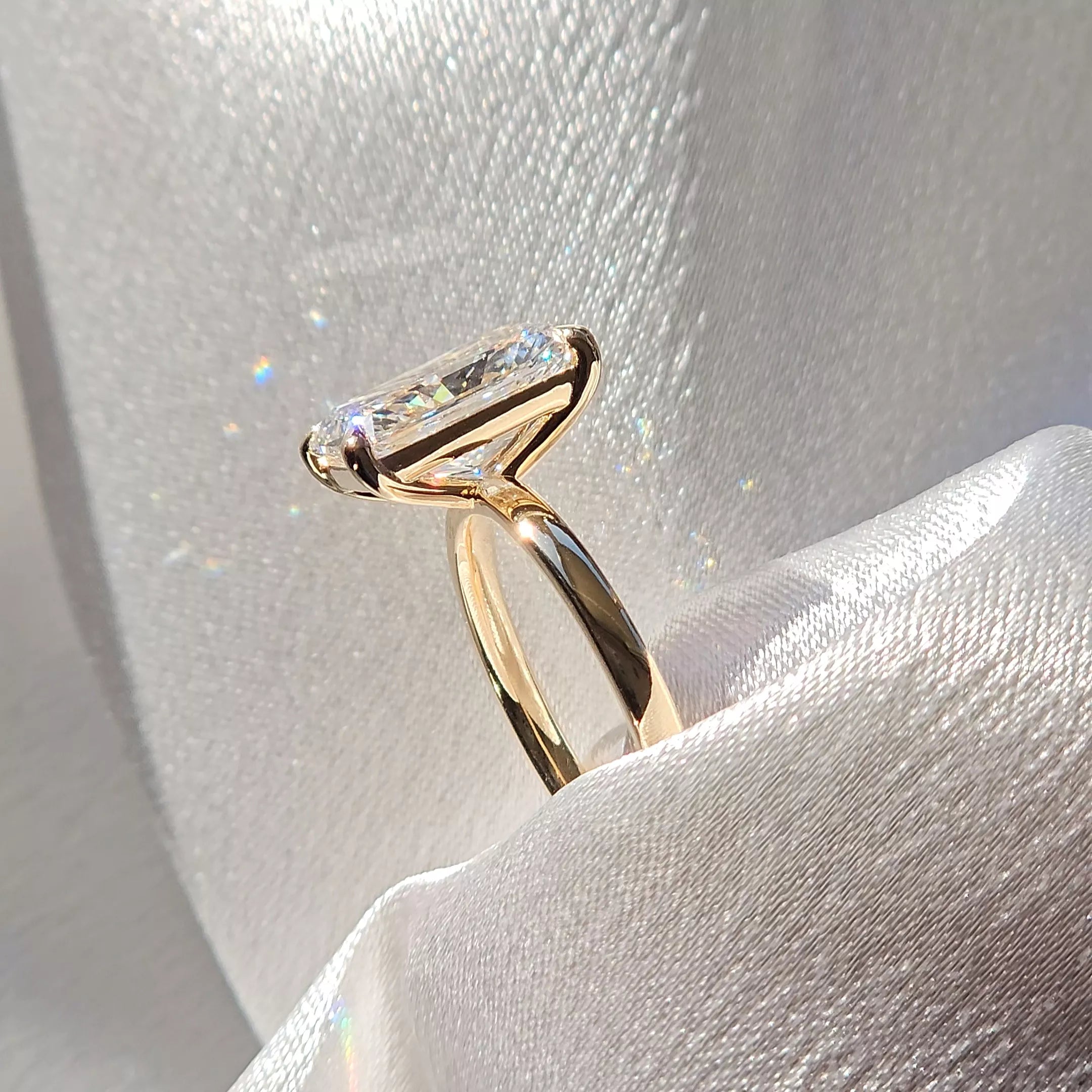 2 Carat Radiant Cut Solitaire | 10K 14K 18K Solid Gold | Lab Diamond Aura Diamonds