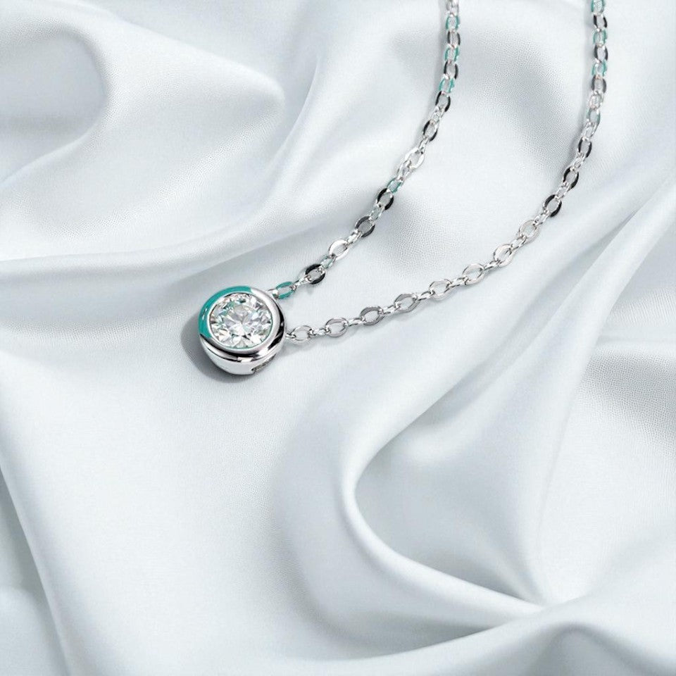 Aura Dainty Bezel Pendant with Chain - Moissanite (Rhodium Plated)