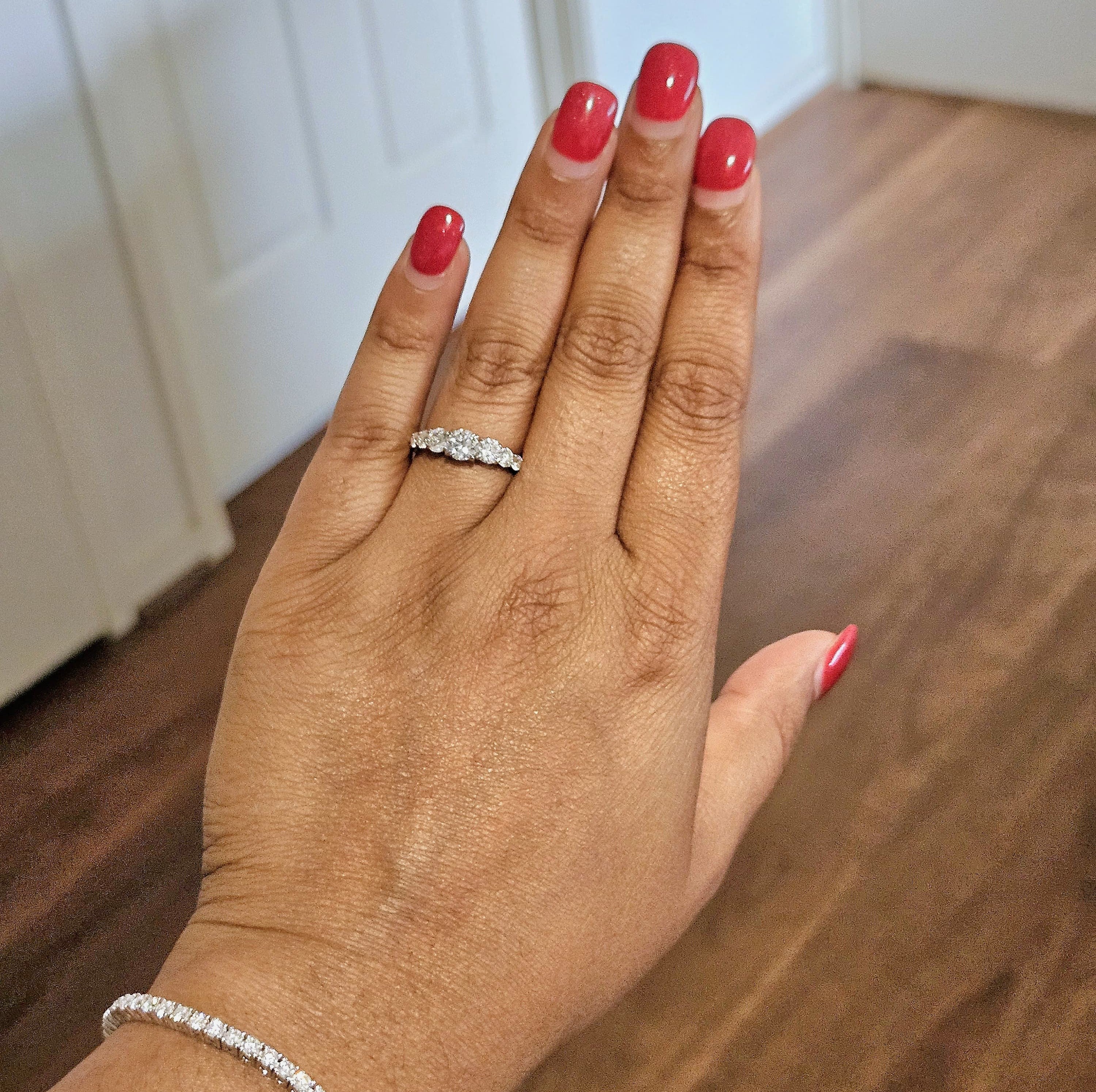 Aura Love Eternity Band with 7 Sparkling Moissanite Gems - Platinum Plated Aura Diamonds