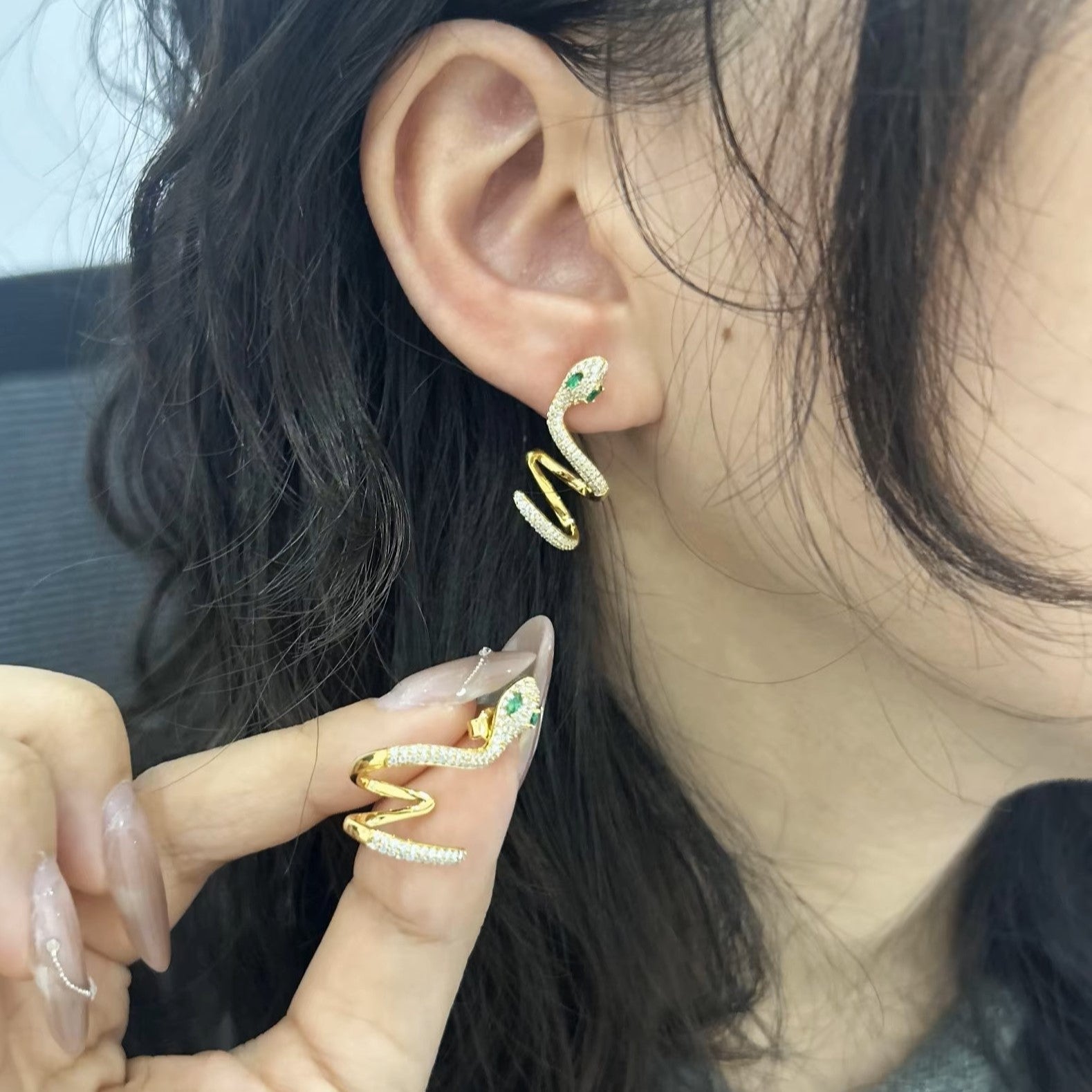 Exotic Snake Earrings - White Gold 18K Plated Aura Diamonds