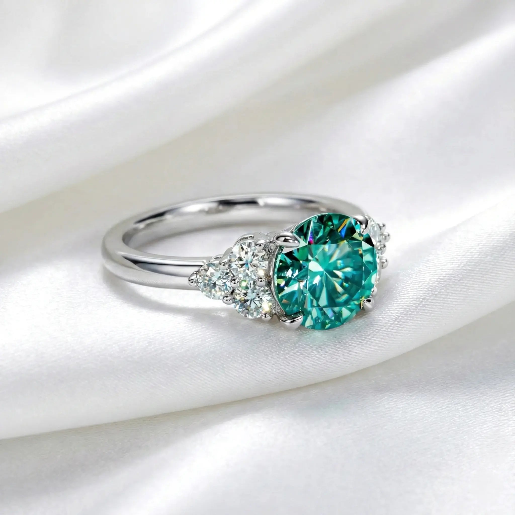 Round Cut 3 Carat Green Moissanite Ring Aura Diamonds