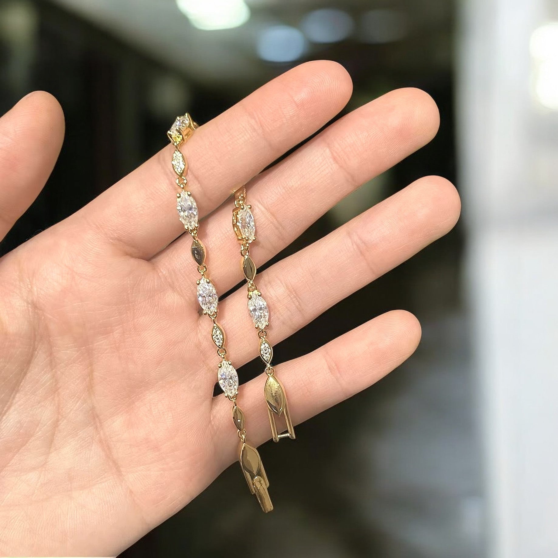 Elegant Marquise Tennis Bracelet - Moissanite Aura Diamonds