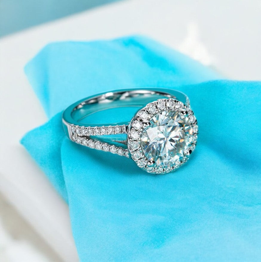 Luxury Kylie 3 Carat Halo Ring - Pave Band Aura Diamonds
