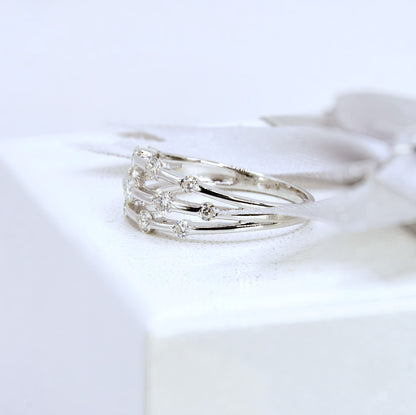Elegant Anna Three-Band Ring - Moissanite / Lab Diamond
