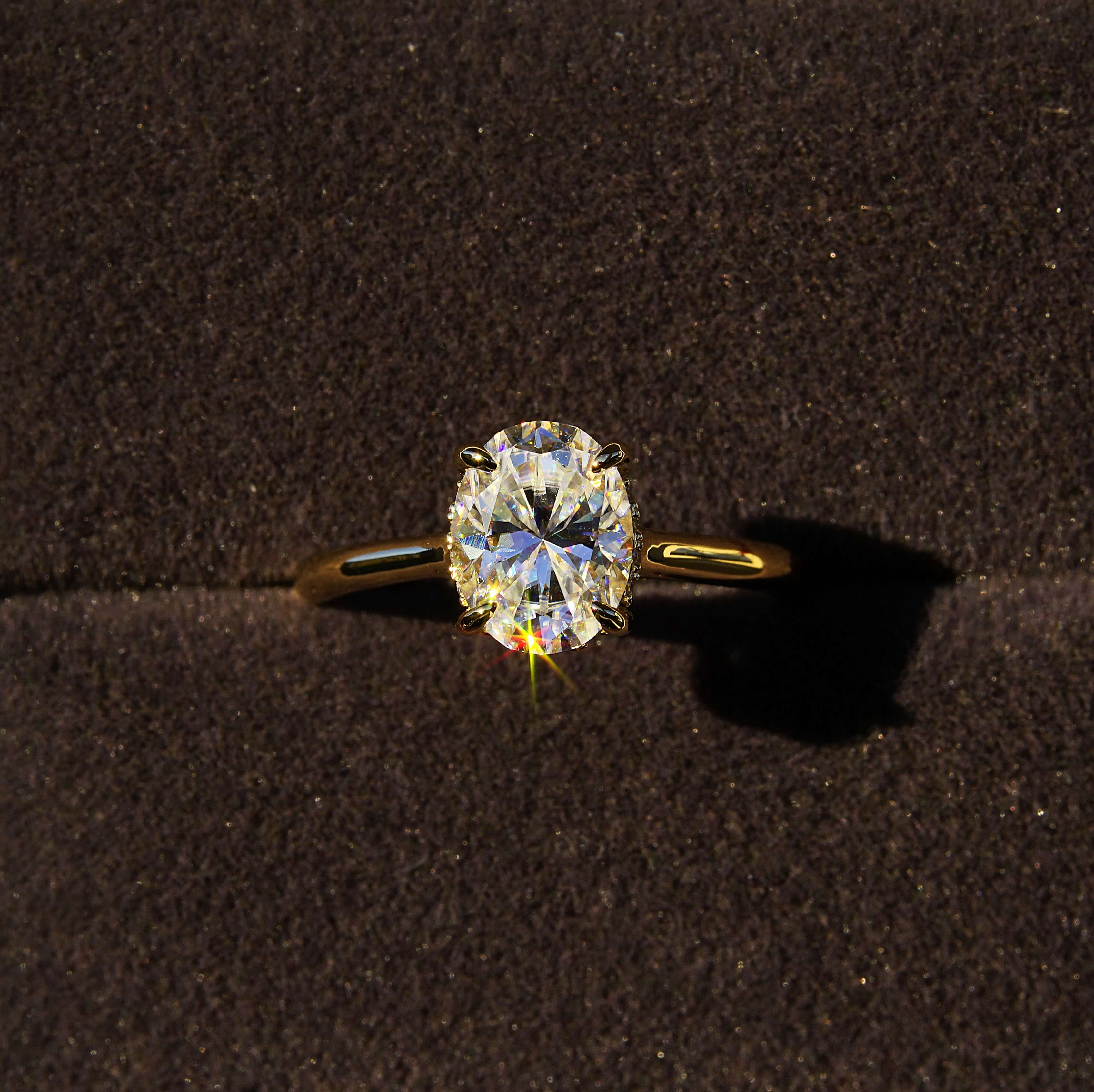 Oval Cut 2 Carat - Solitaire Ring - Hidden Halo - Moissanite | Luxury Collection Aura Diamonds