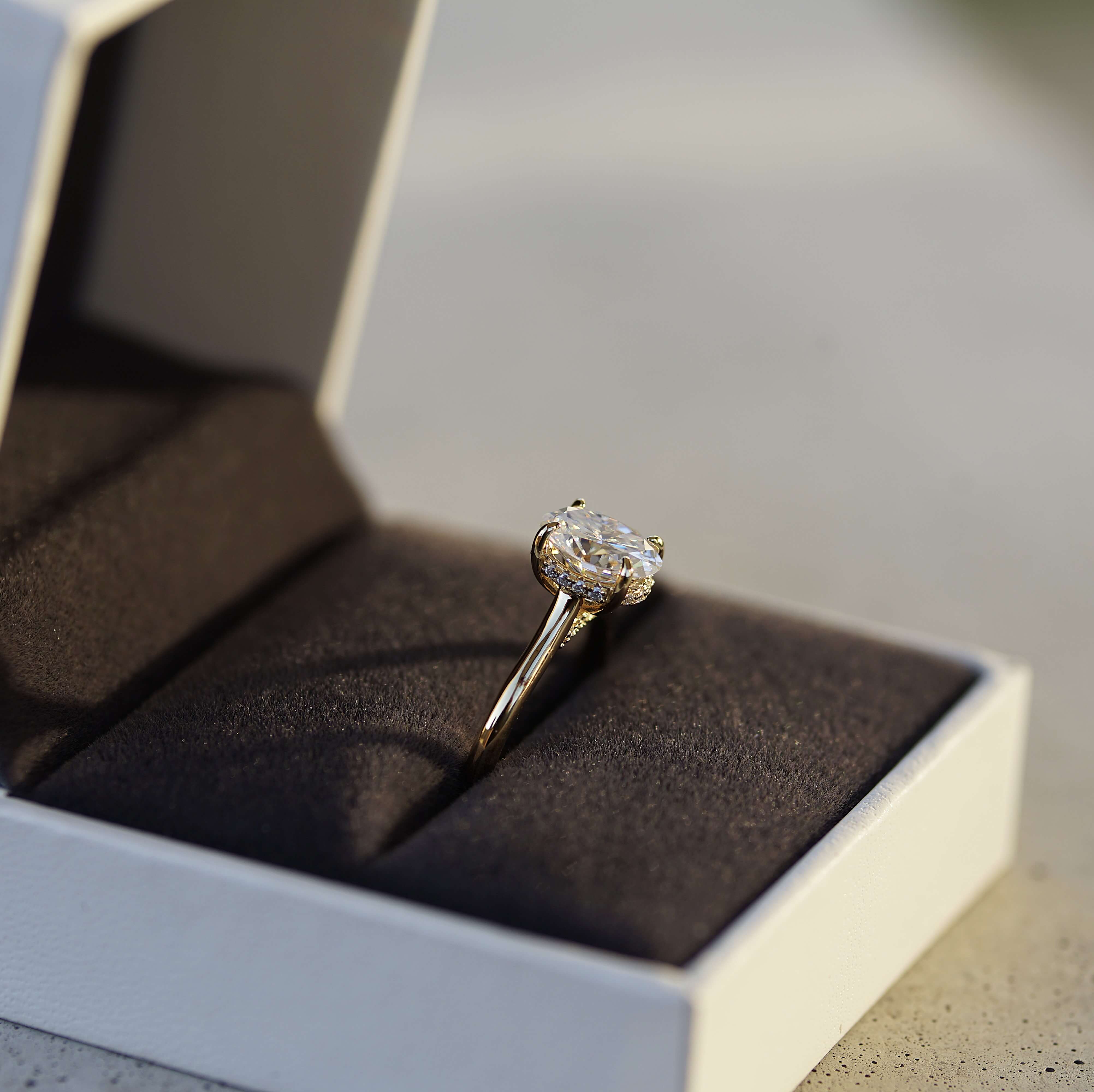 Oval Cut 2 Carat - Solitaire Ring - Hidden Halo - Moissanite | Luxury Collection Aura Diamonds