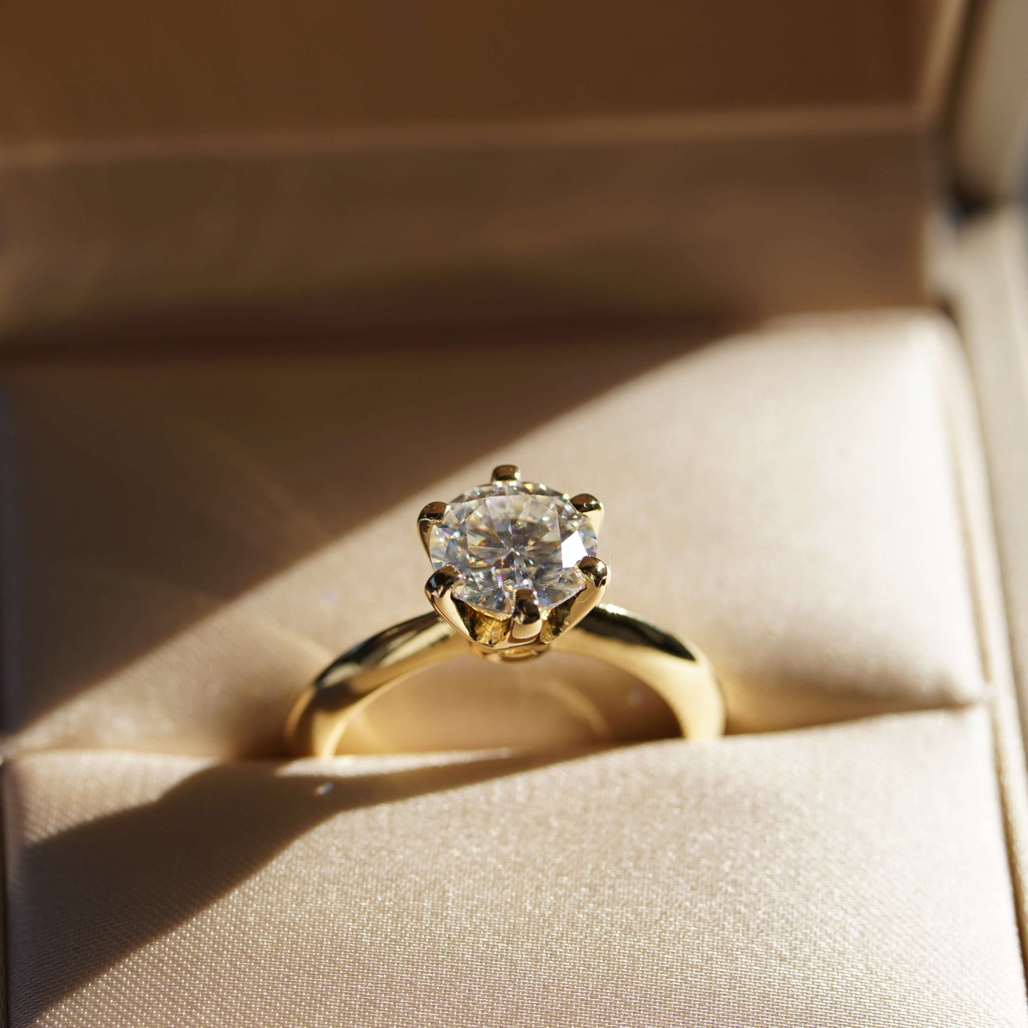 Aura Classic Solitaire Ring - 2 Carat or 3 Carat Round Brilliant Cut - Gold Vermeil - Anti-Tarnish
