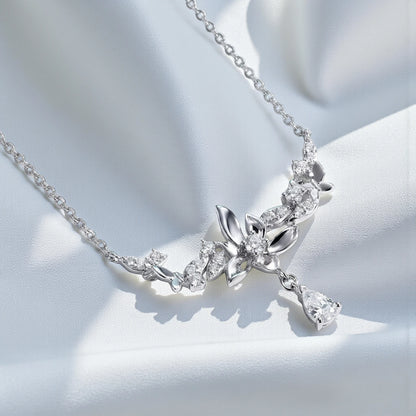Chic Orchid Flower Pendant Necklace - Moissanite