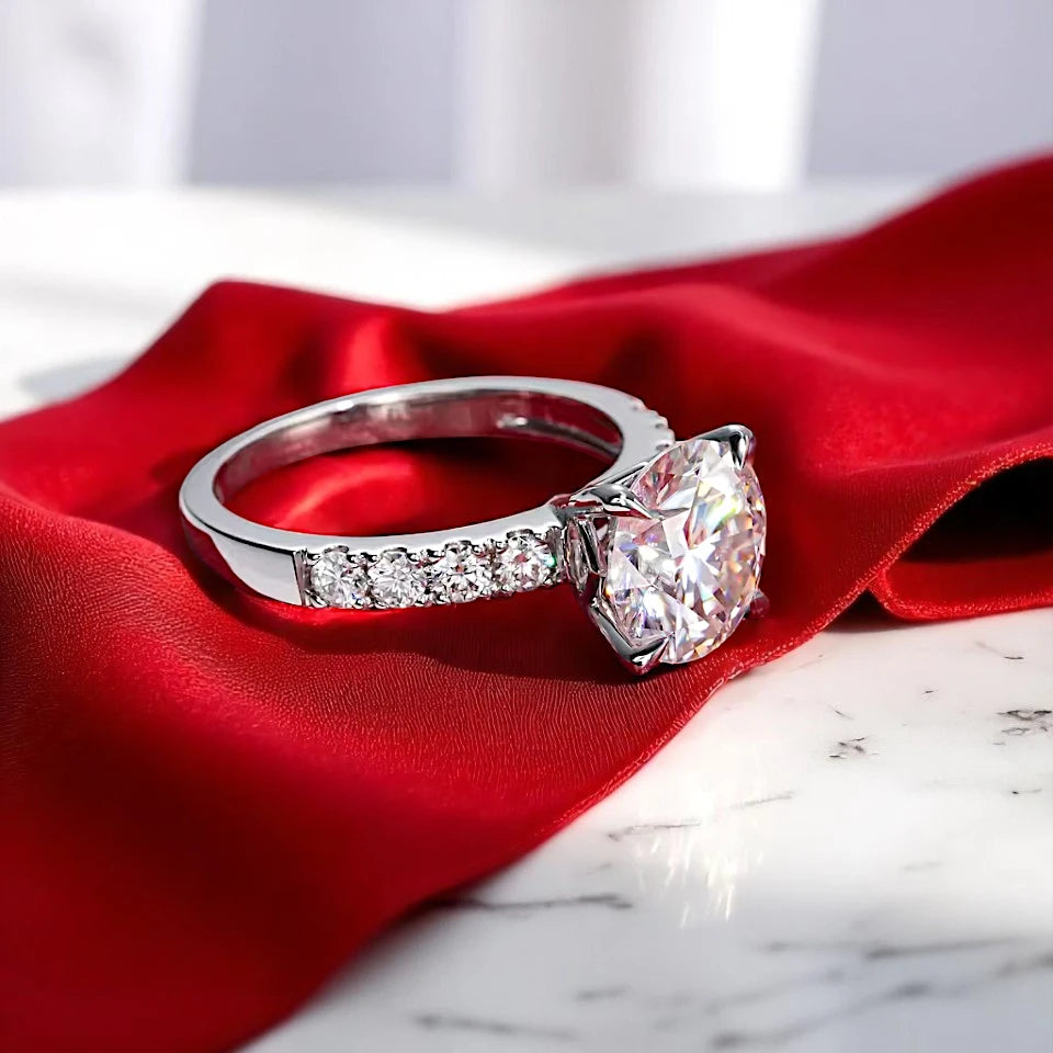 Luxury 4.3 Carat Round-Cut Solitaire Moissanite Ring with Accent Pave Stones Aura Diamonds