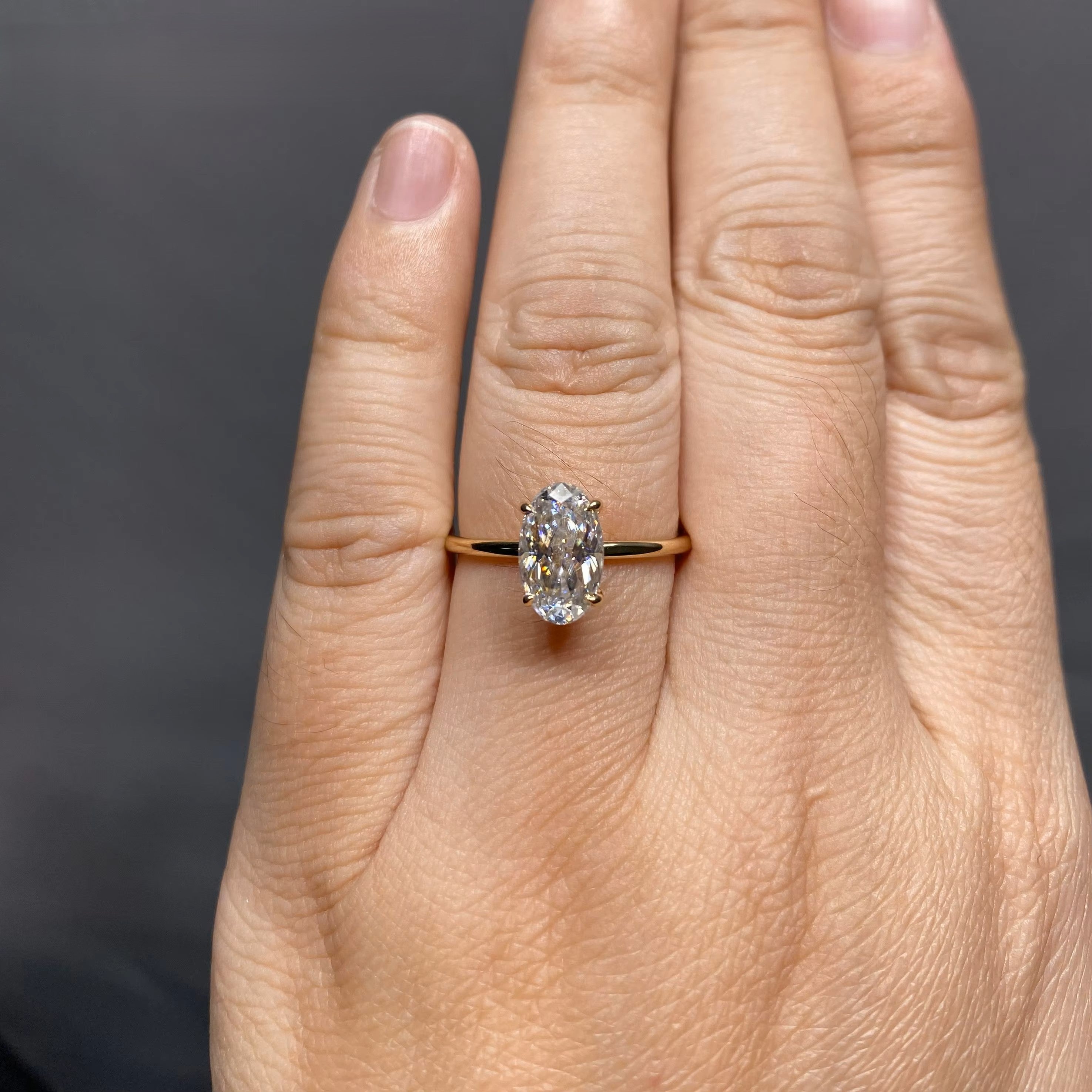 Oval Cut 2.5 Carat - Elongated Solitaire Ring - 4 Prongs | 10K 14K 18K Solid Gold | Moissanite or Lab Diamond | Luxury Collection Aura Diamonds