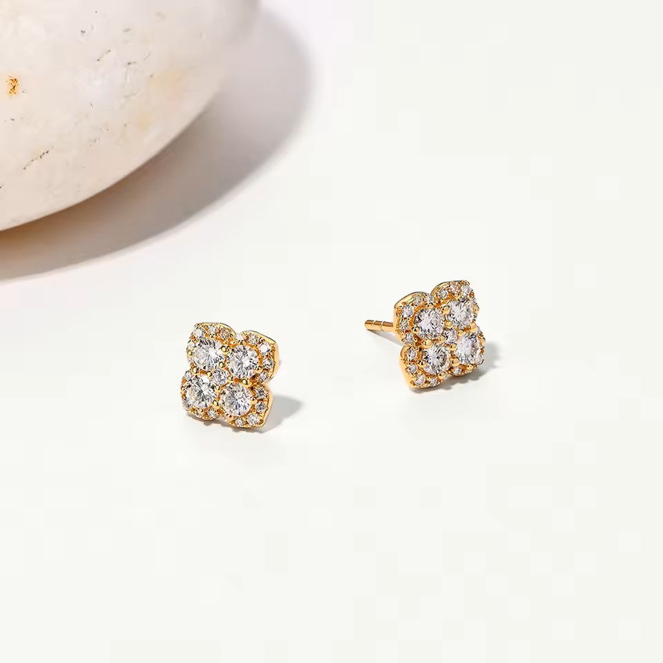 Chic Clover Leaf Stud Earrings - Moissanite [Rhodium Plated] Aura Diamonds