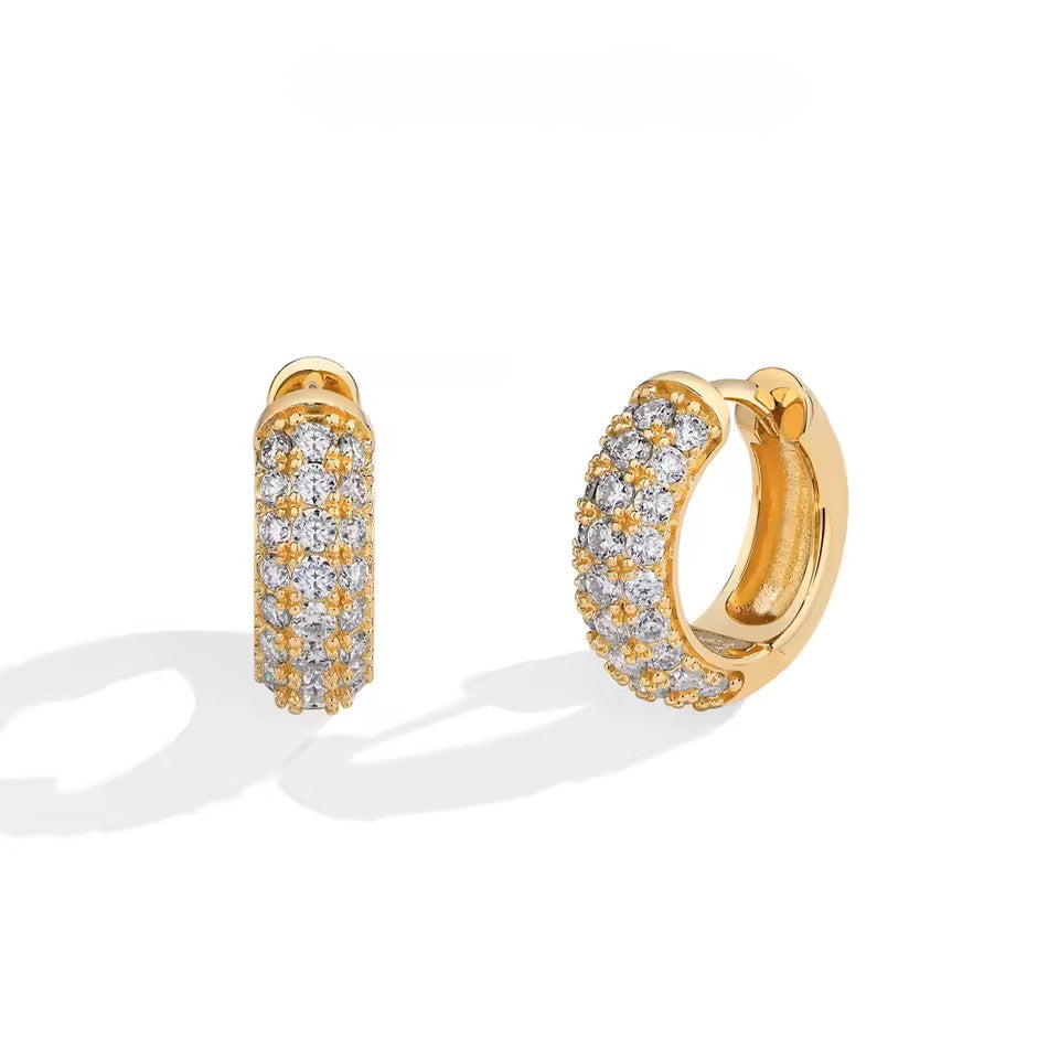 Chic Moissanite Pavé Hoop Earrings - White Gold/Yellow Gold