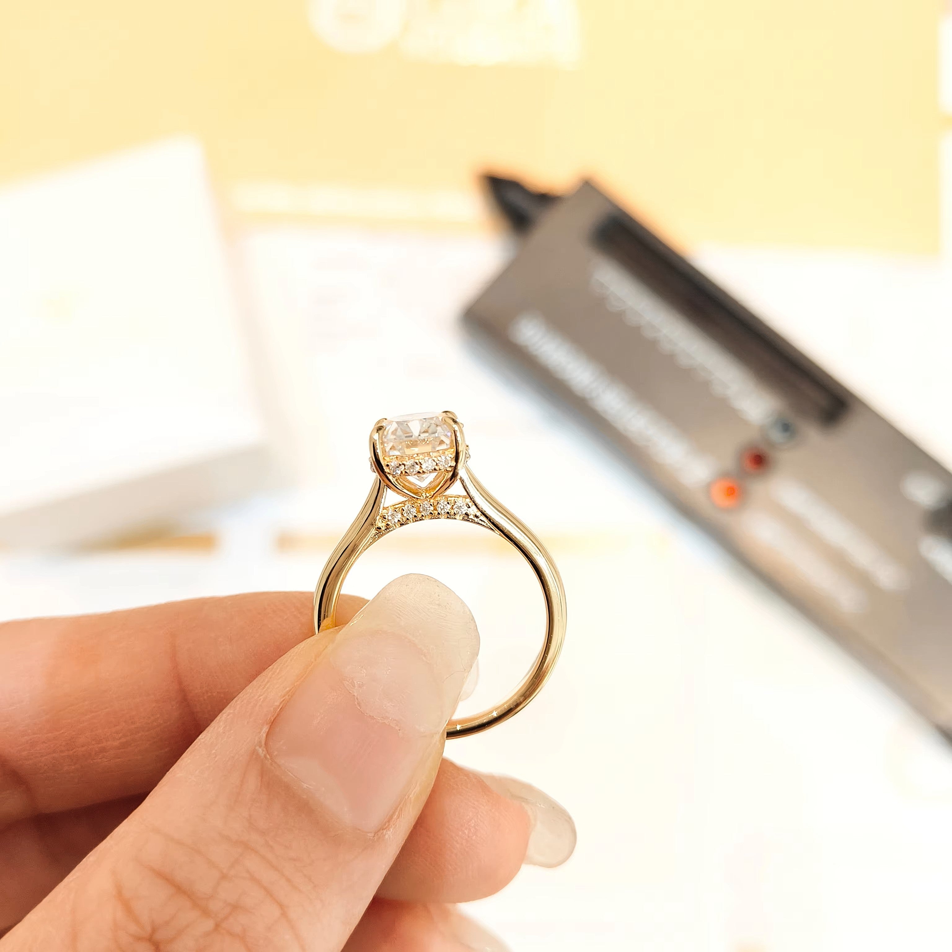 Oval Cut 2 Carat - Solitaire Ring - Hidden Halo - Moissanite | Luxury Collection Aura Diamonds