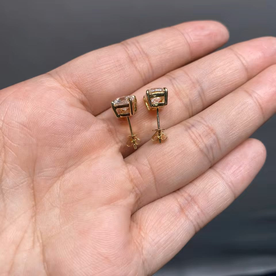 Elegant 4 Carat Weight Cushion-Cut Stud Earrings - 14K 18K Solid Gold - Moissanite | Luxury Collection