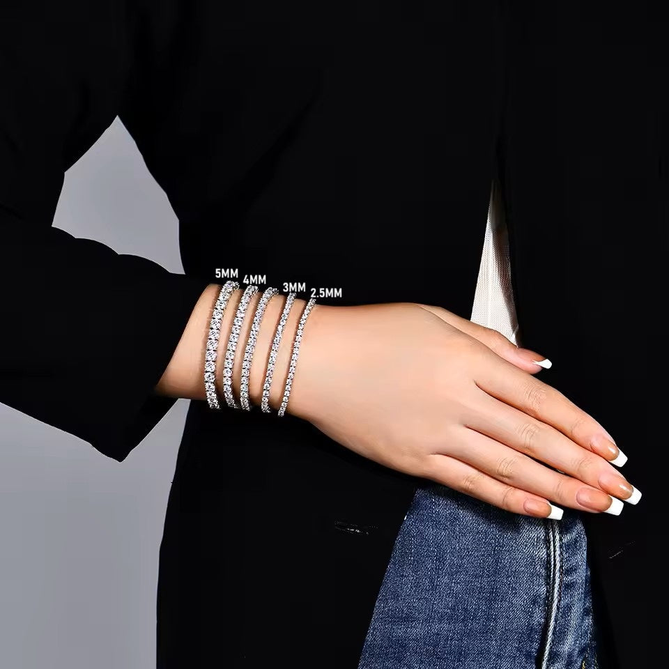 Tennis Bracelet 4MM / 5MM - Bespoke Handcrafted - Moissanite Aura Diamonds
