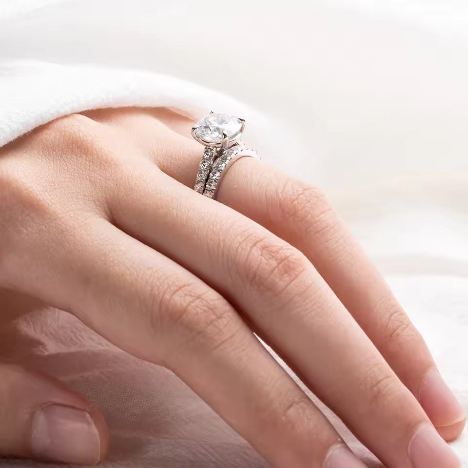 Elegant 3 Carat Moissanite Ring & Wedding Band Set