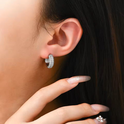 Chic Moissanite Pavé Hoop Earrings - White Gold/Yellow Gold