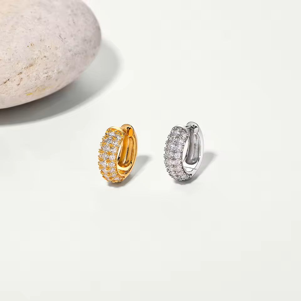 Chic Moissanite Pavé Hoop Earrings - White Gold/Yellow Gold Aura Diamonds