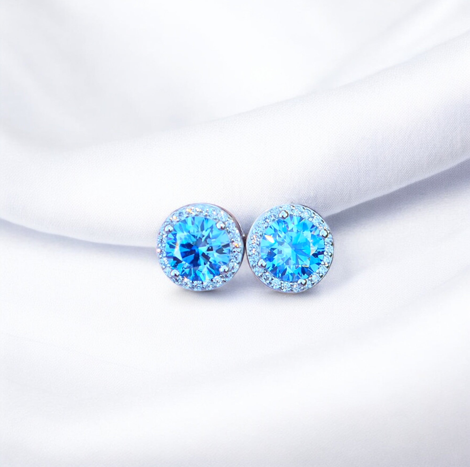Elegant Tina Halo Stud Earrings - 1CT Moissanite (Blue) - 2 x 1CT Each Aura Diamonds