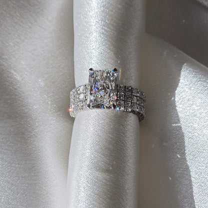 Luxury 5 Carat Radiant Ring With Wedding Bands - Lab Diamond Ring