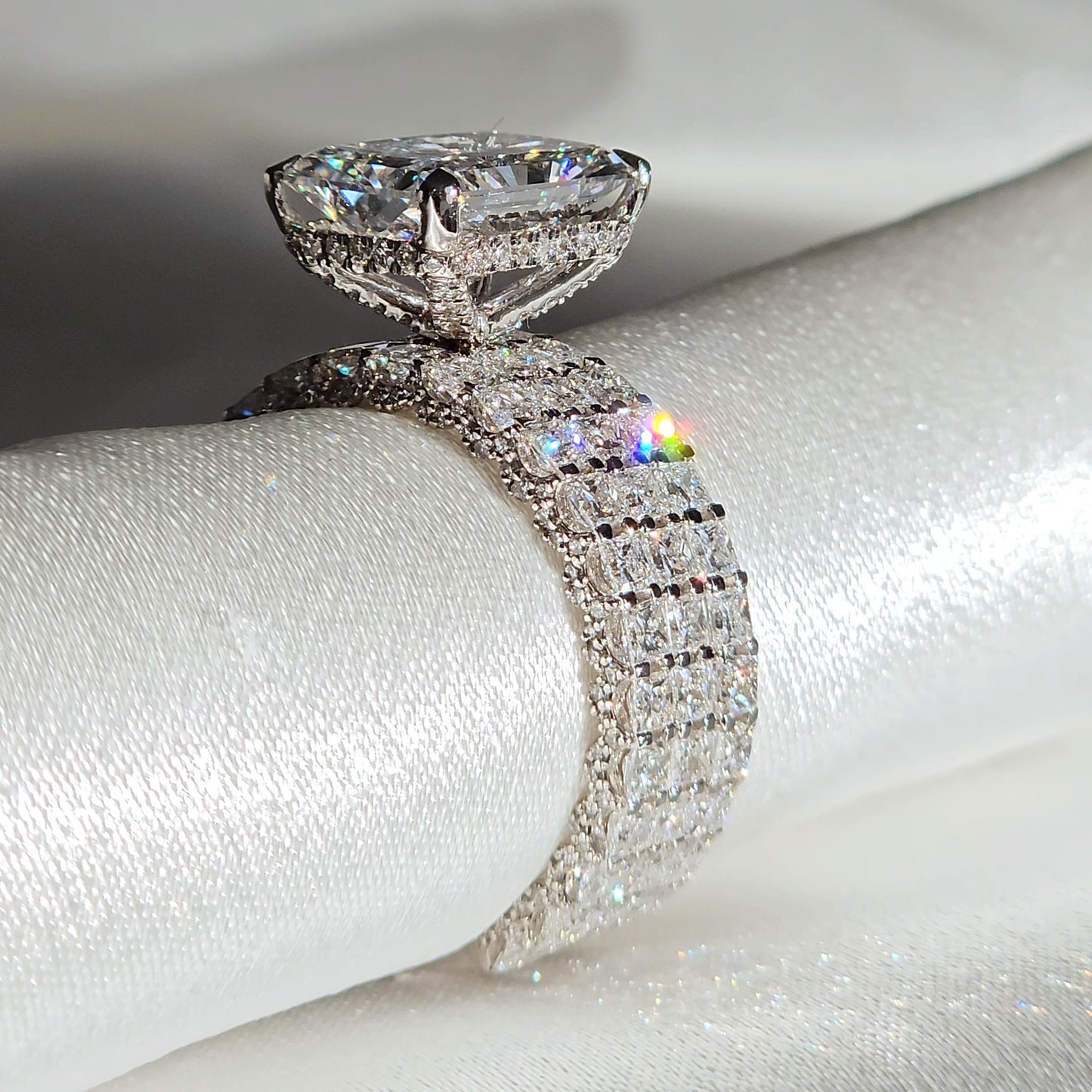 Luxury 5 Carat Radiant Ring With Wedding Bands - Lab Diamond Ring