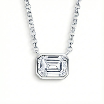 Emerald Chic Pendant with Chain - 1 Carat Moissanite