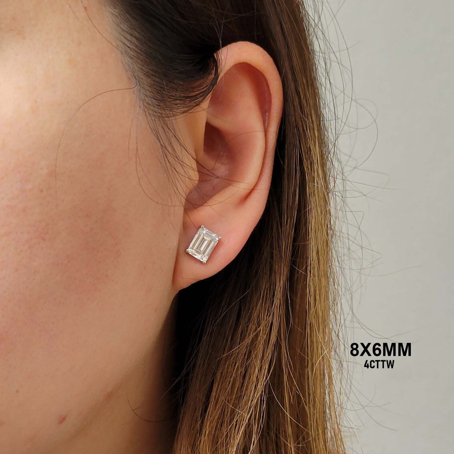 10K White Gold Emerald Cut Stud Earrings with Sterling Silver Setting (Rhodium Plated)| Sparkling Moissanite Aura Diamonds