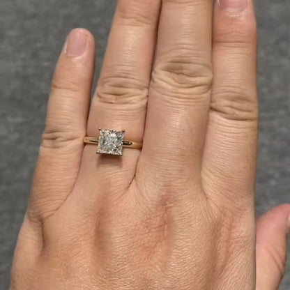 Princess Cut 2 Carat - Solitaire Ring - 4 Prongs | 9K 14K 18K Solid Gold | Moissanite | Luxury Collection