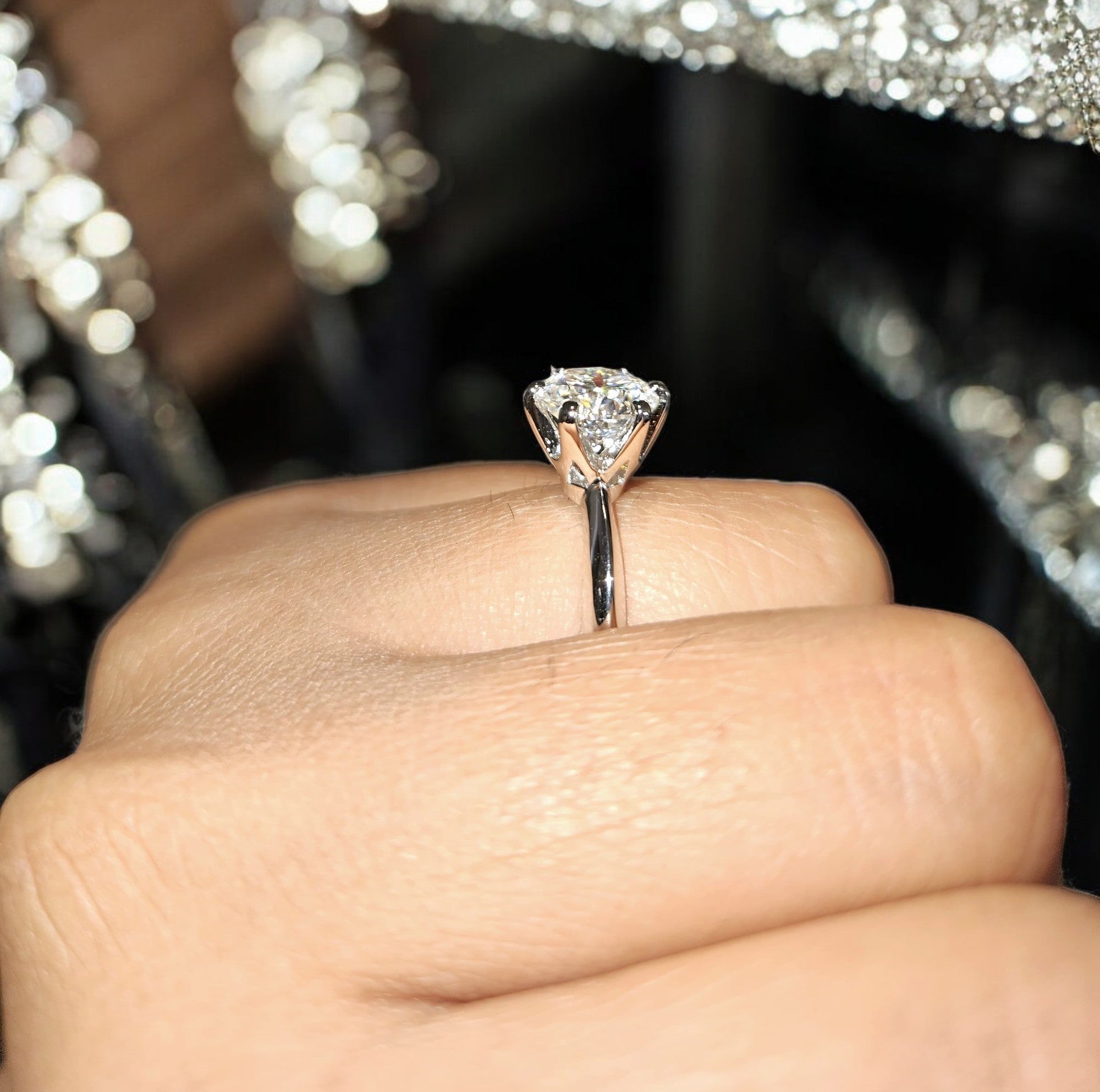 Aura Eternity Solitaire Ring - White Gold - Lab Diamond Round Cut Aura Diamonds