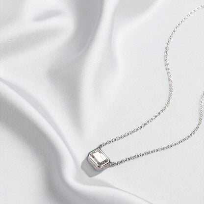 Emerald Chic Pendant with Chain - 1 Carat Moissanite (Rhodium Plated - Anti-Tarnish)