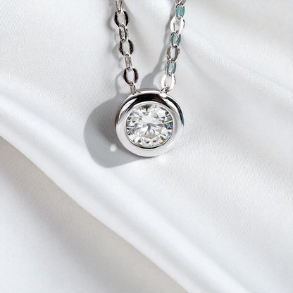 Aura Dainty Bezel Pendant with Chain - Moissanite (Rhodium Plated)