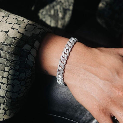 Luxury 'Wide' Cuban-Link Bracelet - Gold/White Gold - Moissanite - Mens/Womens